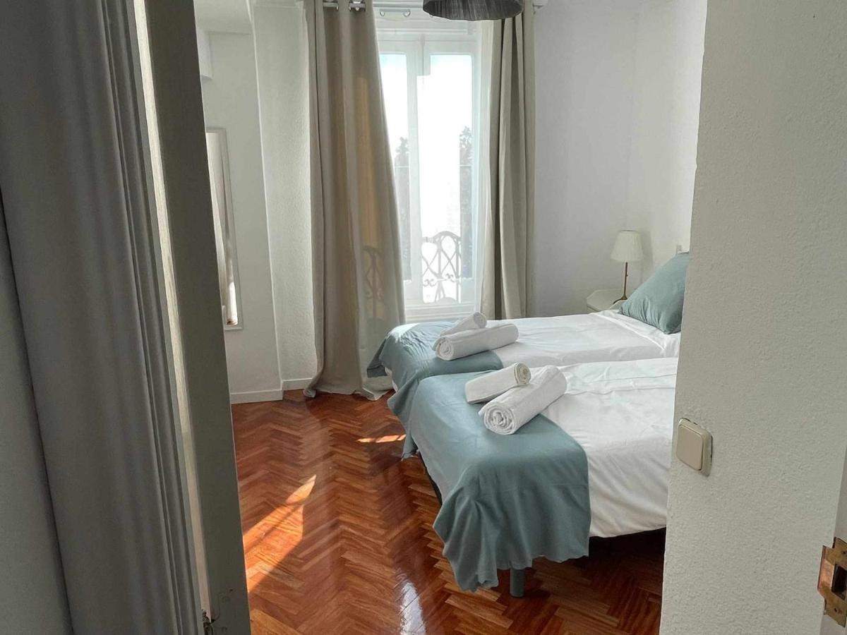 Apartamento Con Terraza Y Vistas Alcalaretiro Madrid Esterno foto