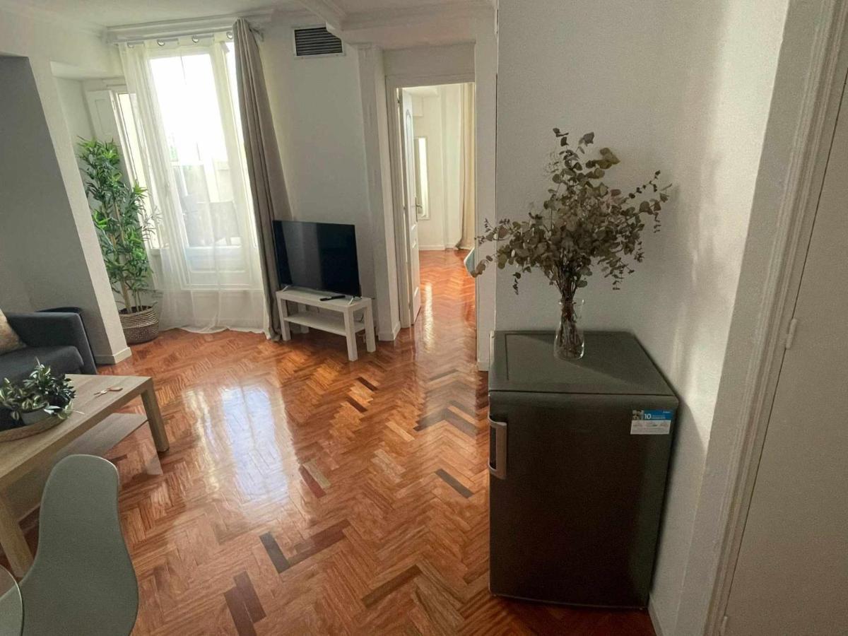 Apartamento Con Terraza Y Vistas Alcalaretiro Madrid Esterno foto
